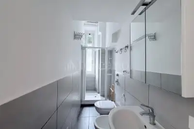 Casa in vendita, Viale Tibaldi, Milano