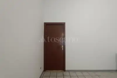 Negozio in affitto, Via della Regione, San Giovanni la Punta