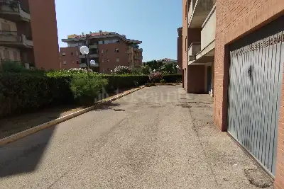 Casa in vendita, Via Petrarca, Montesilvano