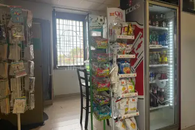 Negozio in vendita, Via Romana Selva, Sora