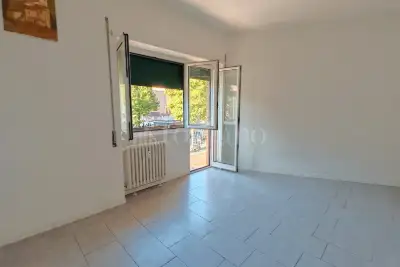 Casa in vendita, Via Silvestri, Roma