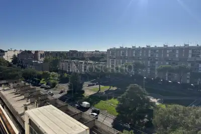 Casa in vendita, Viale dei Caduti per la Resistenza, Roma