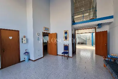 Capannone in vendita, Via Selvagreca, Lodi