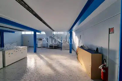 Capannone in vendita, Via Selvagreca, Lodi