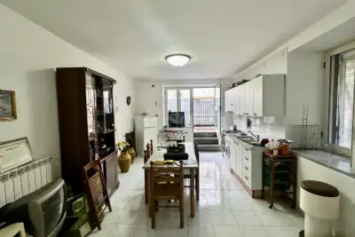 Casa Indipendente in vendita, Via Brescia, Casagiove