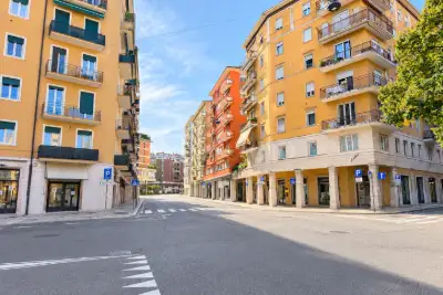 Casa in vendita, Via Carmelitani Scalzi, Verona