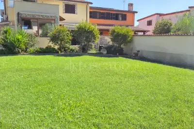 Villa Bifamiliare in vendita, Via Giulio Minervini, Roma