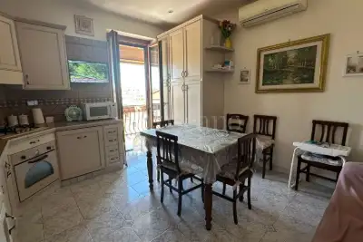 Casa in vendita, Via dei Meli, Roma