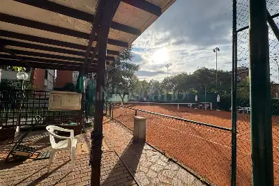 Casa in vendita, Via Adige, Bologna