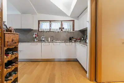 Villa Bifamiliare in vendita, Via Dei Sagredo, Milano