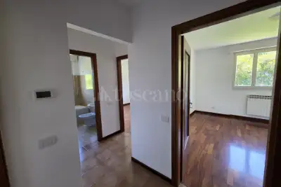 Ufficio in affitto, Via Buschi Attilio, Como