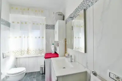 Casa in vendita, Via Milano, Cantù