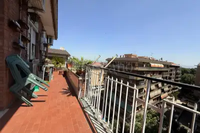 Casa in vendita, Via Diego Angeli, Roma