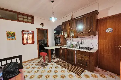 Casa in vendita, Via Pola, Pomezia