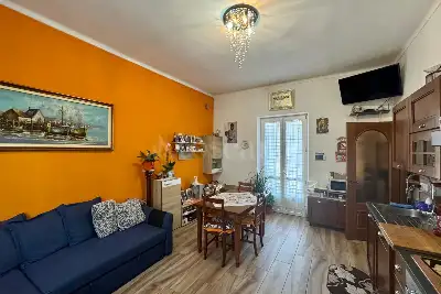 Casa Indipendente in vendita, Via Isonzo, Torino