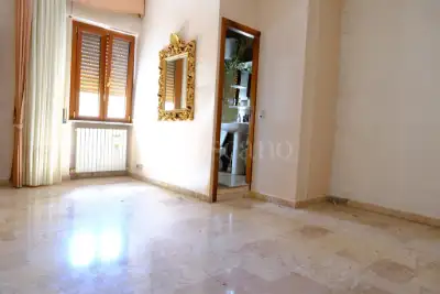 Casa in vendita, Via Luigi Pascali, Catanzaro
