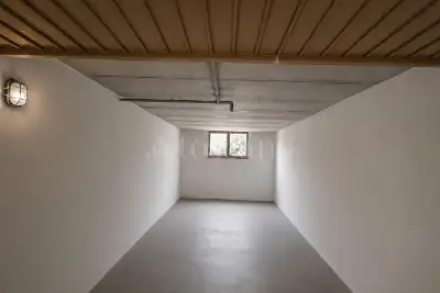 Box in vendita, Via Olimpia, Desenzano del Garda