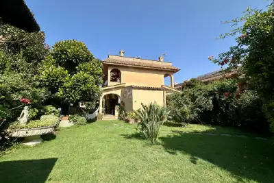 Villino a Schiera in vendita, Via di Valle Schioia, Anzio