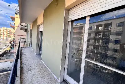 Casa in vendita, Via Giosuè Carducci, Catania