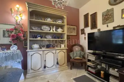 Casa in vendita, Via Teresa Bandettini, Lucca