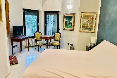 Casa in affitto, Via Vincenzo Troya, Roma