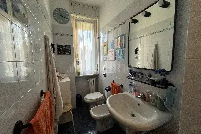 Casa in vendita, Via Giambellino, Milano