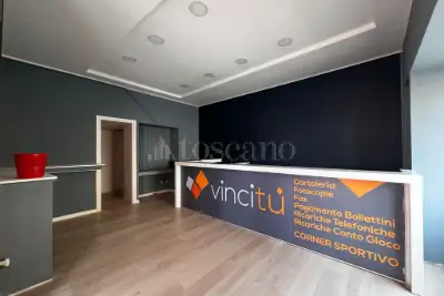 Negozio in affitto, Via Miraglia, Reggio di Calabria