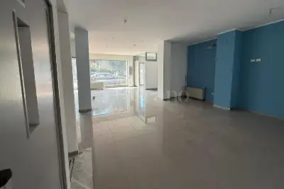 Negozio in vendita, Viale Luigi Einaudi, Bari
