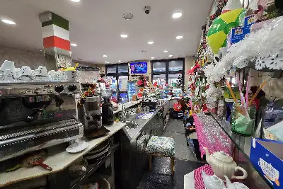 Attività Commerciale in vendita, Viale dell'Esercito 62, Roma