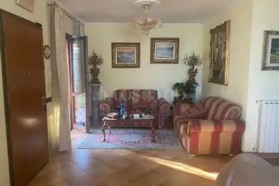Casa Indipendente in vendita, Via Afrodite, Pomezia