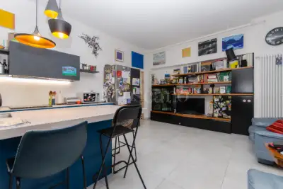 Laboratorio in vendita, Via Lario, Milano