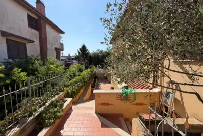 Villa in vendita, Via Mosca, Ladispoli