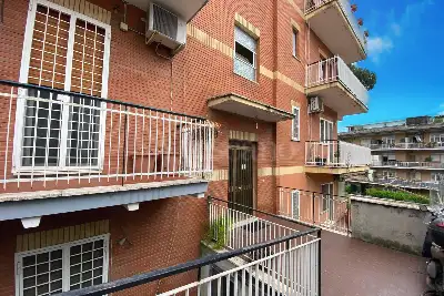 Casa in vendita, Via Baveno, Roma