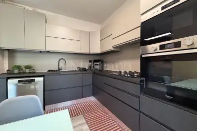 Casa in vendita, Via San Dionigi, Milano