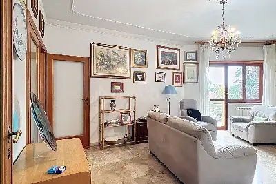 Casa in vendita, Viale Adua 8, Sassari