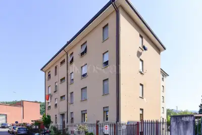 Casa in vendita, Via Alfonso Salardi, Como