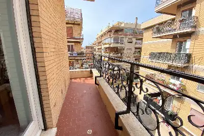 Casa in vendita, Via della Corazzata, Roma