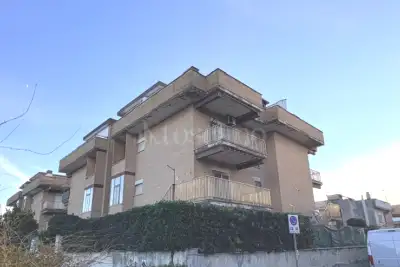 Casa in vendita, Via Bolzano, Ardea