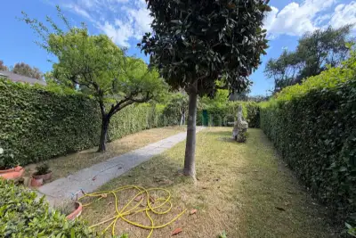 Villa Plurifamiliare in vendita, Via Pittaco, Roma