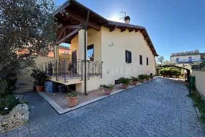 Villa in vendita, Via Anterivo, Roma