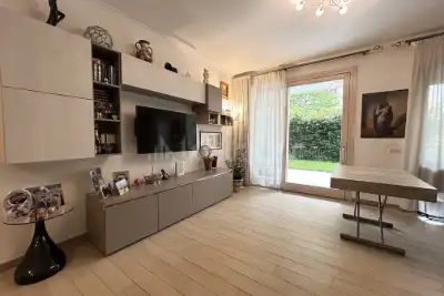 Casa in vendita, Via Innocenzo X, Roma