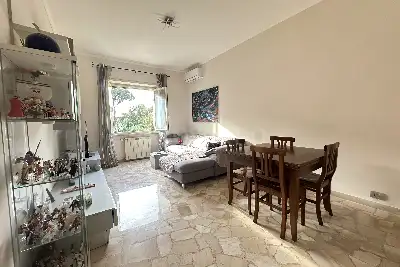 Casa in vendita, Piazza Alfonso Neuschuler, Roma