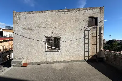 Palazzo in vendita, Via Macaluso, Catania