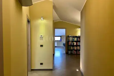 Casa in vendita, Via C. Colombo, Tremestieri Etneo