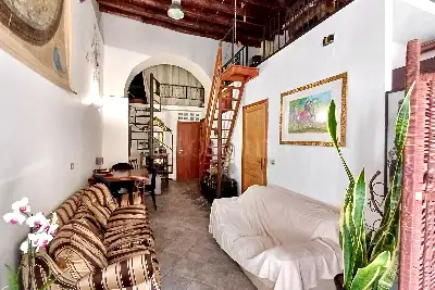 Loft in vendita, Via della Vetriera , Palermo
