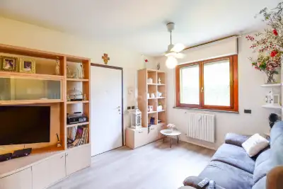 Casa in vendita, Via Fratelli Cairoli, Erba