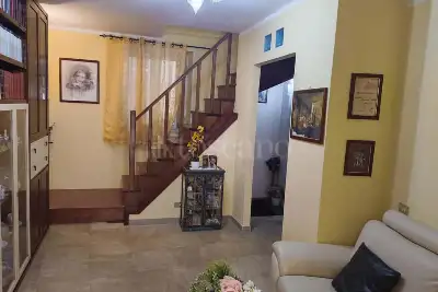 Casa Indipendente in vendita, Vico IV Raffaelli, Catanzaro