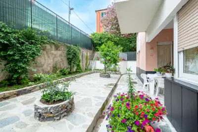 Casa in vendita, Via Manfredi Luigi, Genova