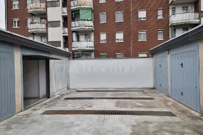 Box in vendita, Via Diego Guicciardi, Milano