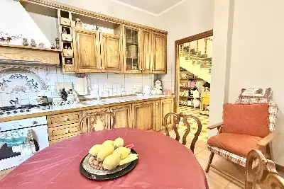 Villa Bifamiliare in vendita, Adiacente Centro Storico, Cerveteri